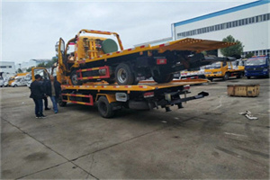 定日同城汽车补胎