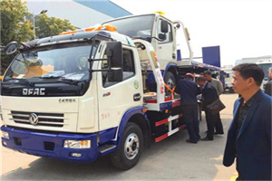 定日汽车道路救援拖车价格